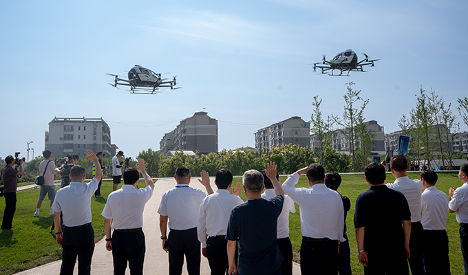 EHang Delivers First Batch of EH216-S eVTOL Aircraft and Completes Debut Passenger-Carrying Flights in Taiyuan